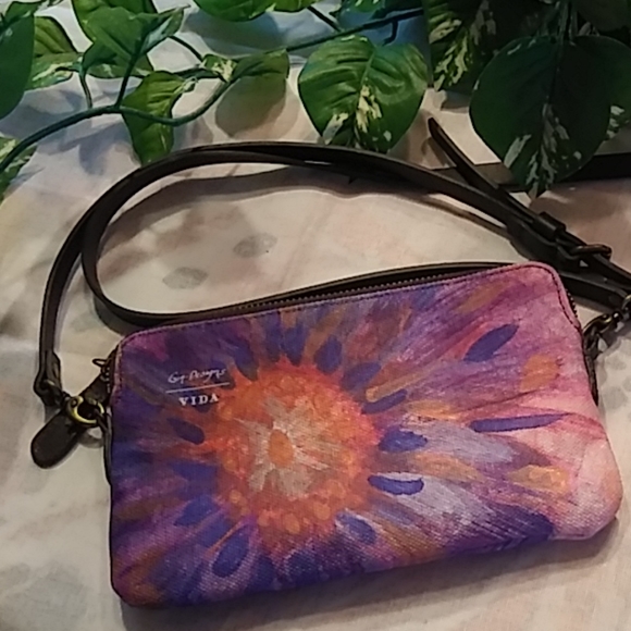 Gin-Designs Handbags - Mini Statement Clutch with Removable Strap